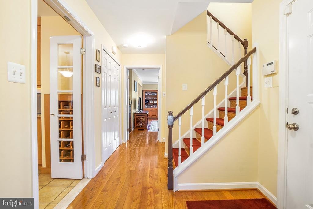 Townhouse in Bethesda, Maryland, United States 5 - 19053175