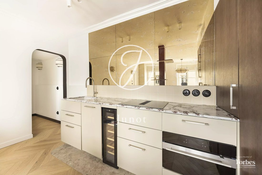 Appartamento a Invalides, Paris 7e Arrondissement, Parigi 2 - 19052138