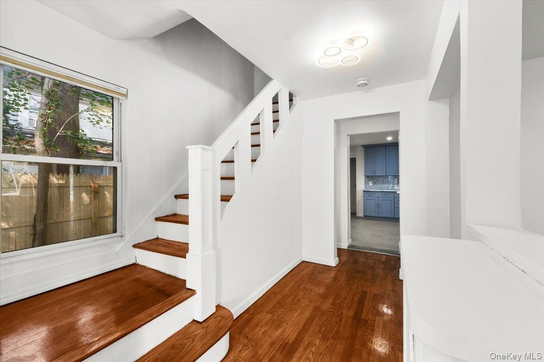 Casa en Great Neck, Nueva York, Estados Unidos 3 - 19053878