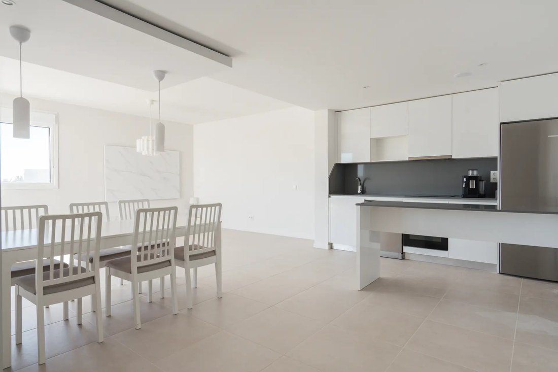 Penthouse in Benahavis, Andalusia, Spain 3 - 19053866