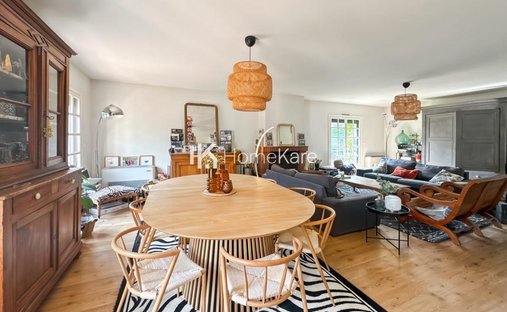 Villa in Zone d'Activité, Saint-Orens-de-Gameville, France 1