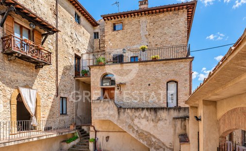 Apartamento en San Gimignano, Toscana, Italia 1