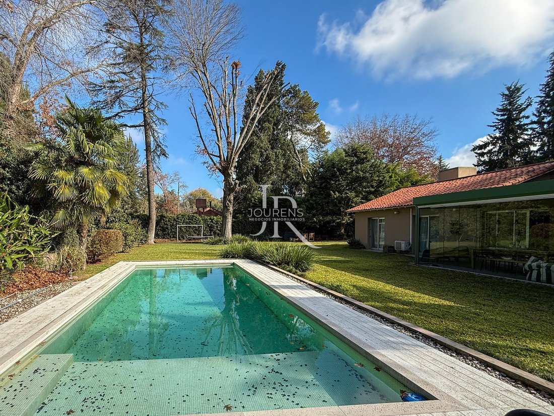 Casa en Manuel Alberti, Provincia de Buenos Aires, Argentina 1 - 19052059