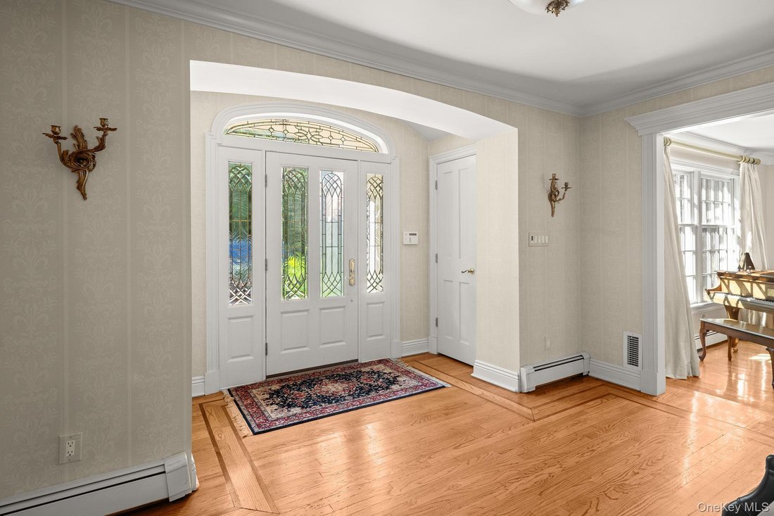 Casa a Halesite, New York, Stati Uniti 4 - 19053208