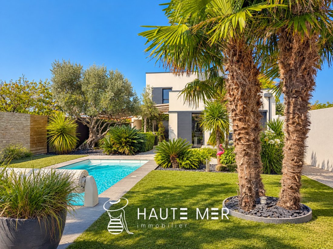 House in Olonne-sur-Mer, Les Sables-d'Olonne, France 1 - 19055092