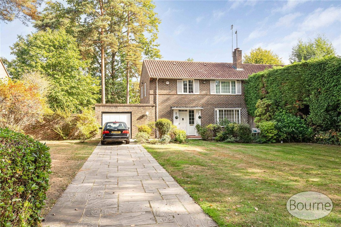 Casa a Goldsworth Park, Woking, Inghilterra 1 - 19053670