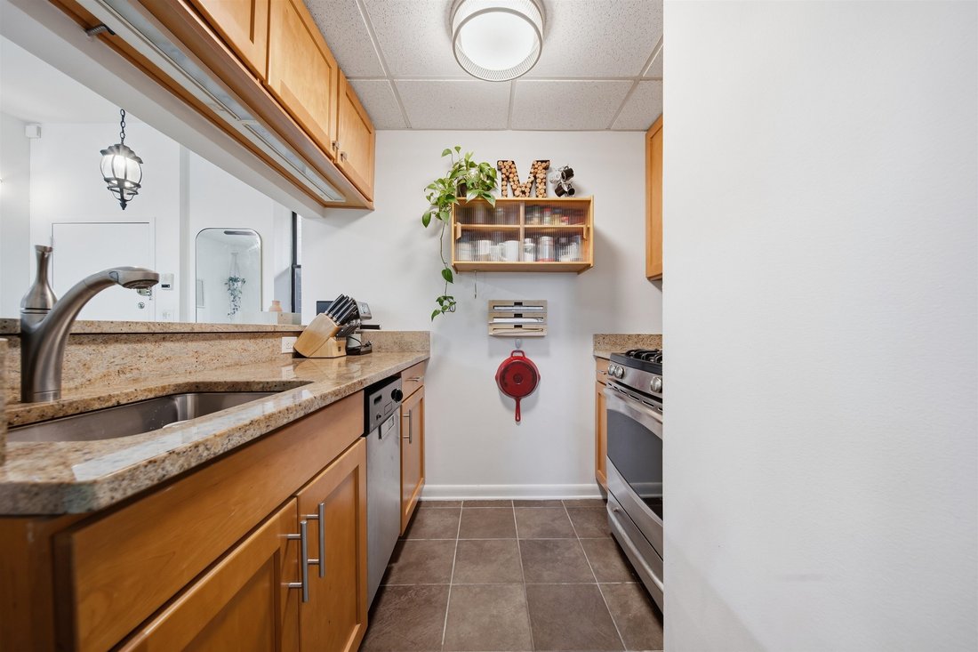 Condo in Jersey City, New Jersey, United States 4 - 19055255
