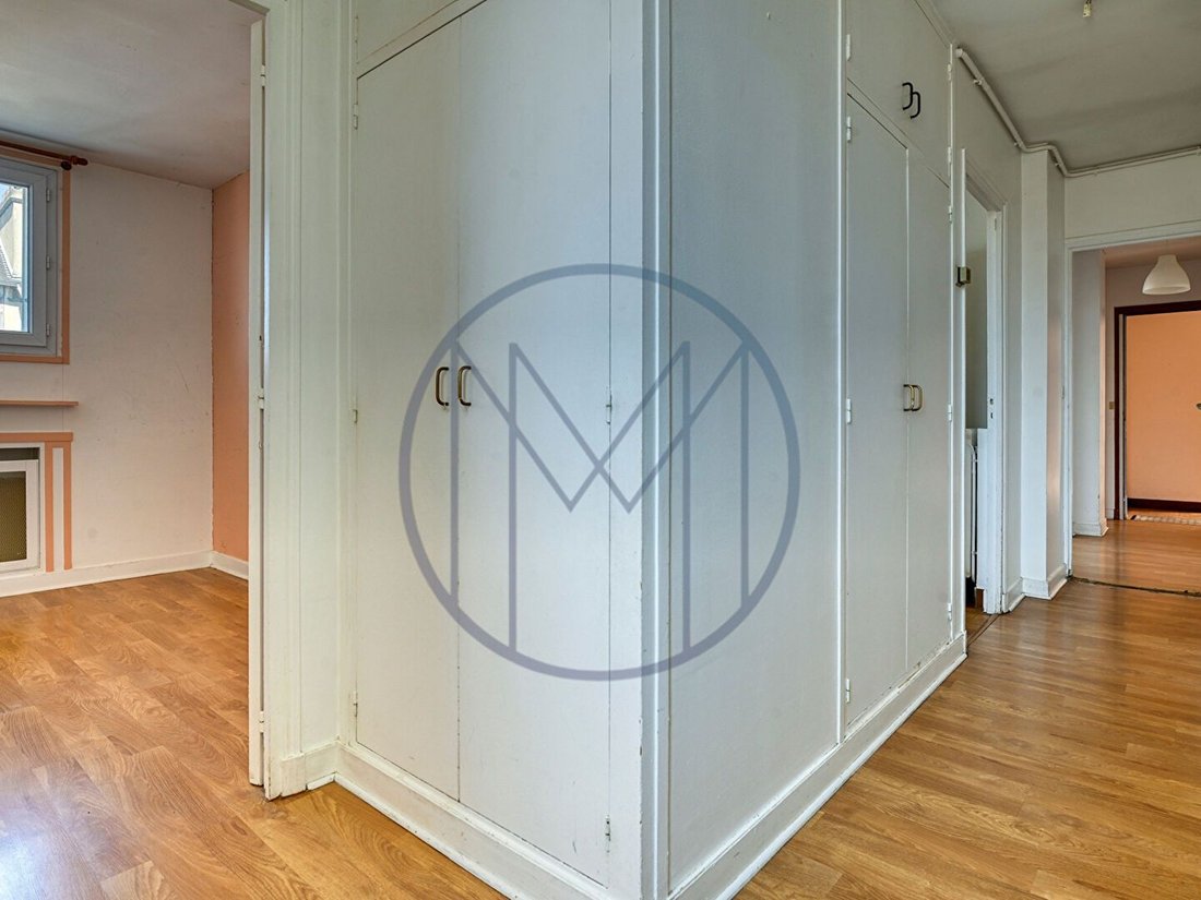 Apartment in Domaine National du Château, Versailles, France 2 - 19055096