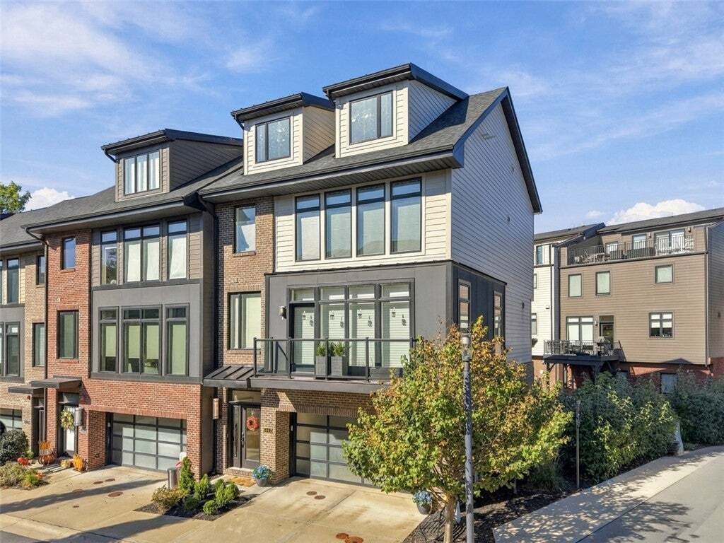 Townhouse in Pittsburgh, Pennsylvania, United States 2 - 19053466