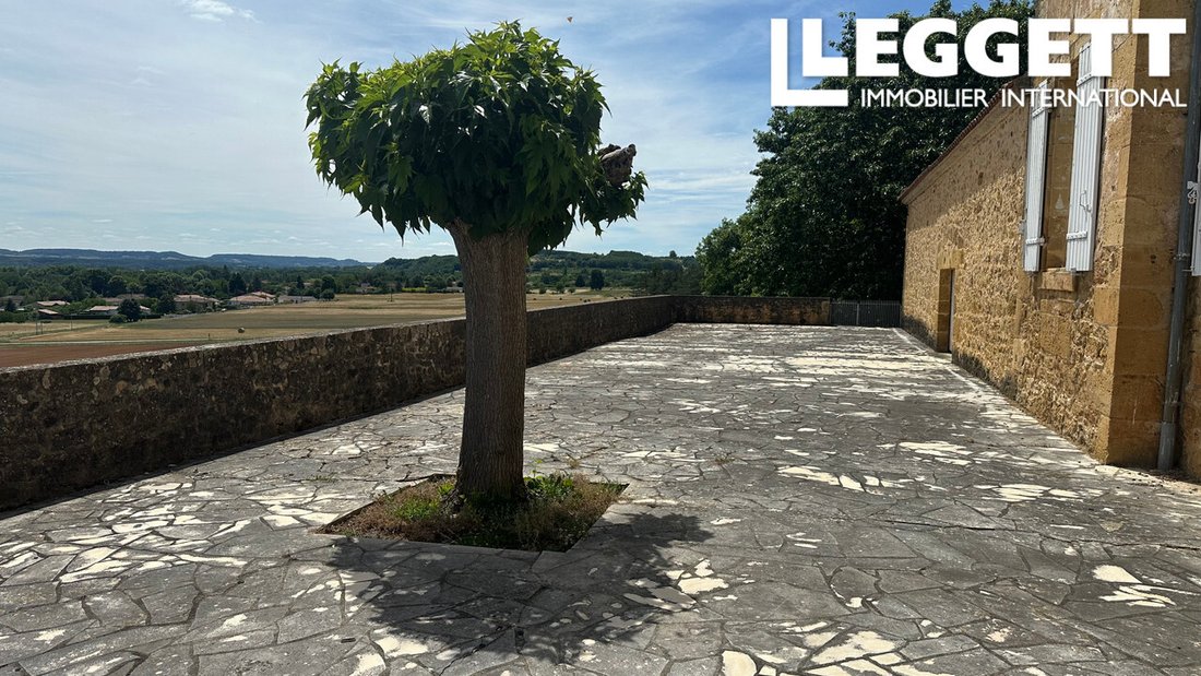 Castle in Condezaygues, Nouvelle-Aquitaine, France 5 - 19055348
