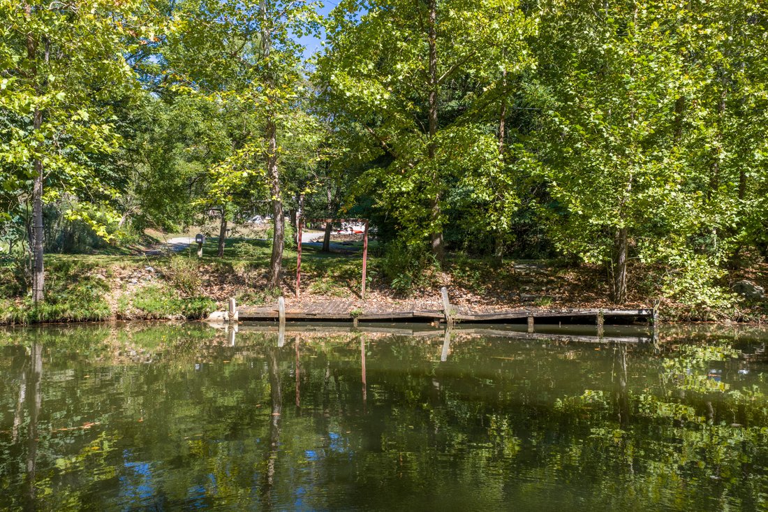 House in Madisonville, Tennessee, United States 3 - 19053146