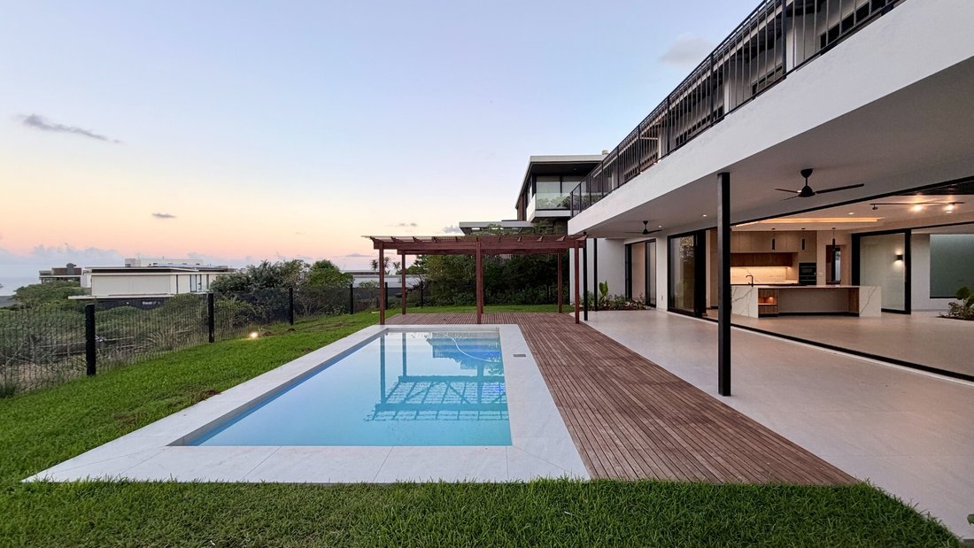House in Sheffield Beach, KwaZulu-Natal, South Africa 2 - 16268882