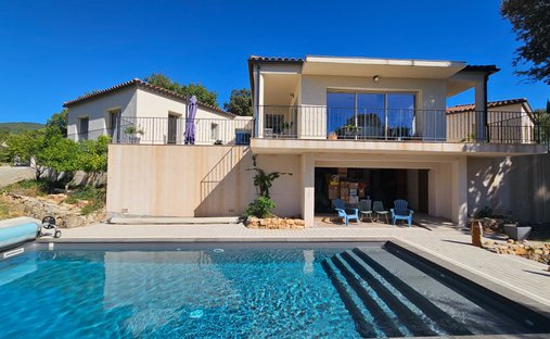 Villa a Figanières, Provenza-Alpi-Costa Azzurra, Francia 1