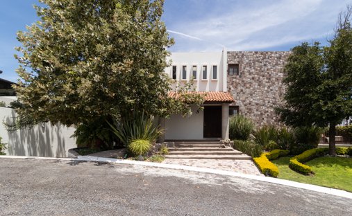 House in Corregidora Municipality, Querétaro, Mexico 1