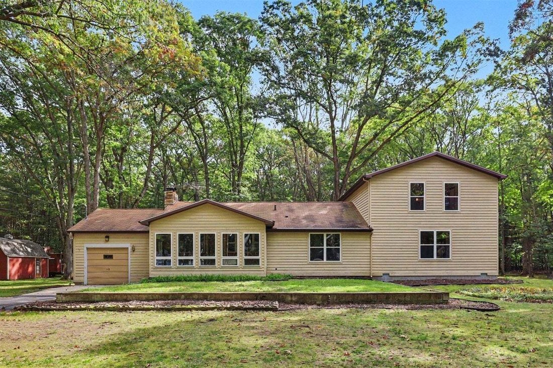 House in Fruitport Charter Township, Michigan, United States 3 - 19054713