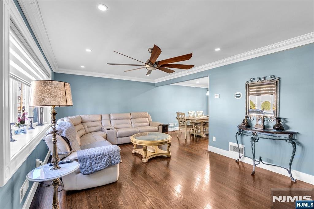 Altro a North Arlington, New Jersey, Stati Uniti 5 - 19055390