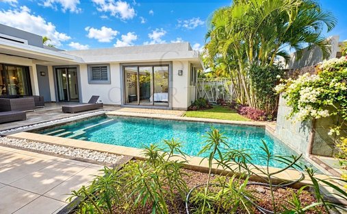 Villa in Pointe aux Piments, Pamplemousses District, Mauritius 1