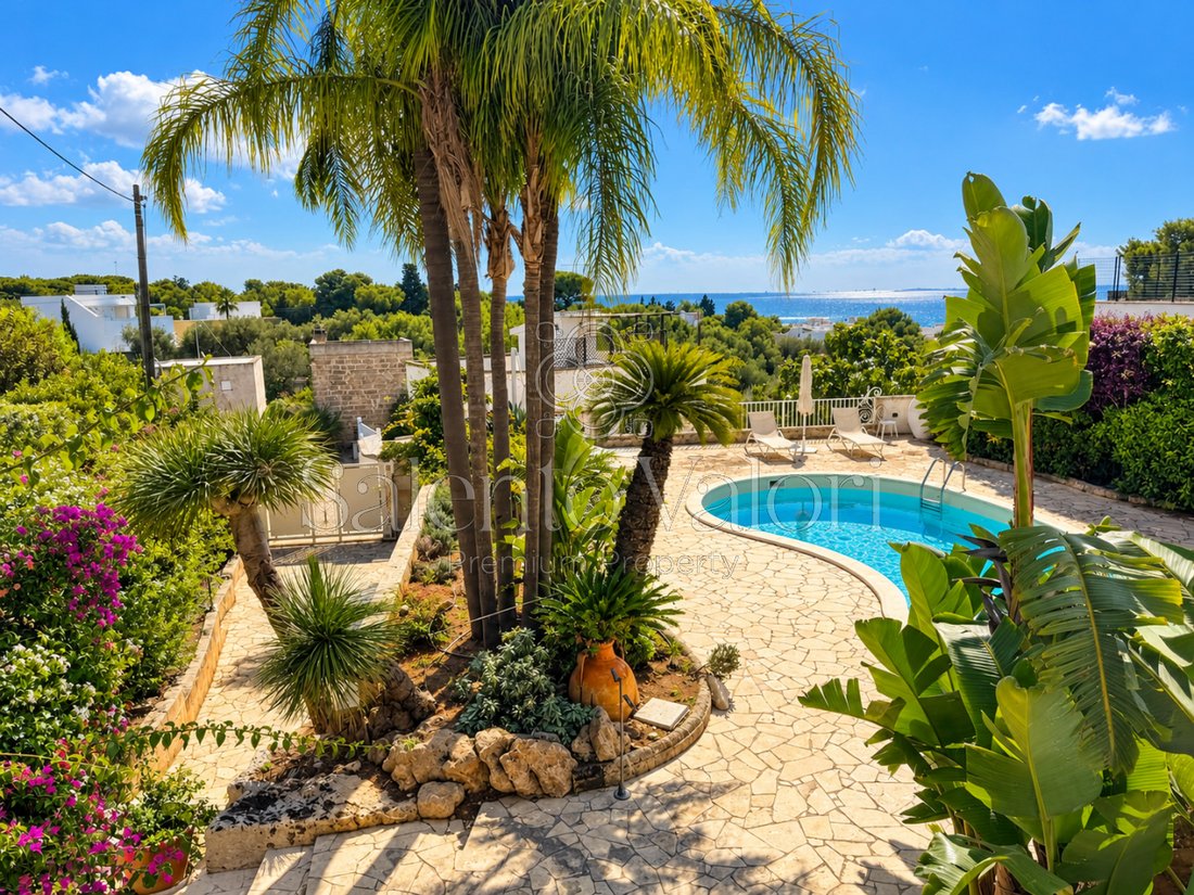 Villa in Saint Mary al Bagno, Nardo, Apulia 1 - 19055514