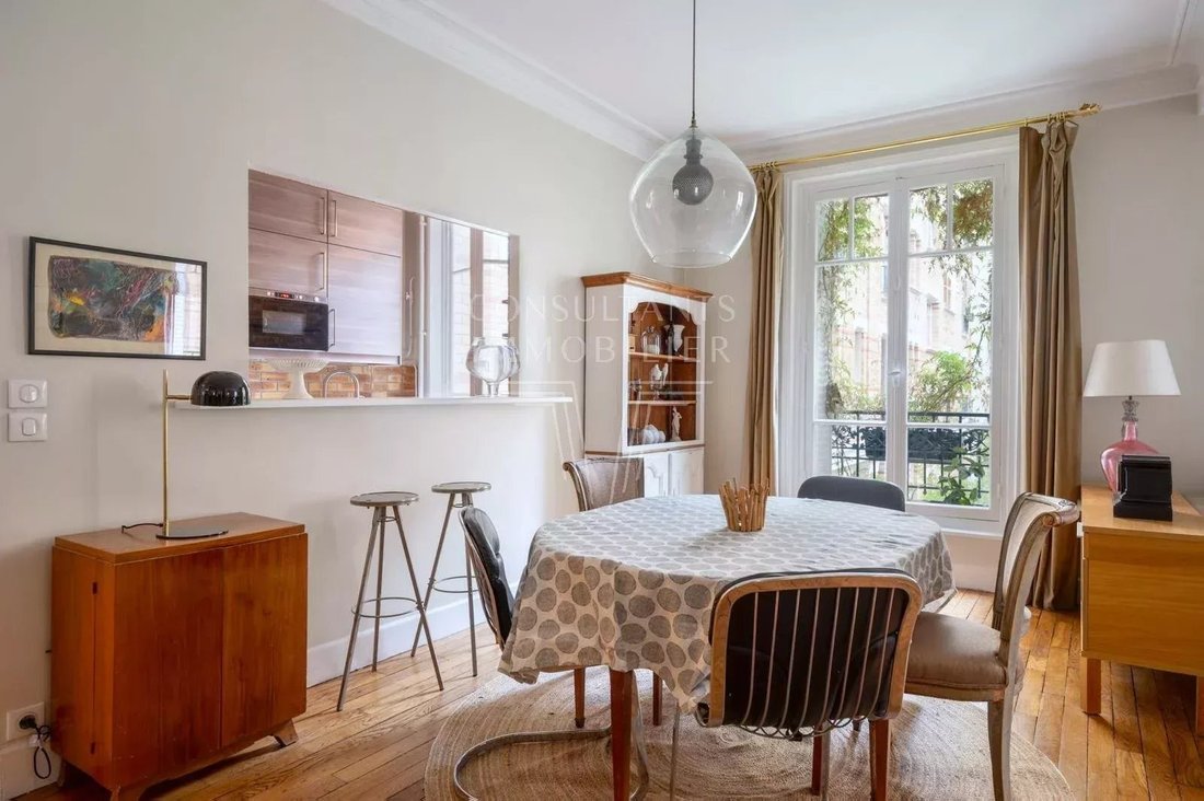 Apartamento en Violet Commerce, Paris 15e Arrondissement, París 3 - 19051587