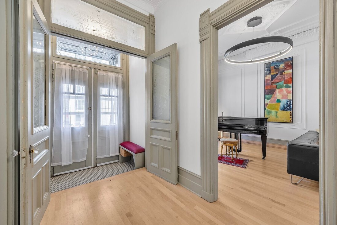 Casa en Montréal, Quebec, Canadá 5 - 18396702