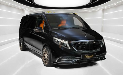 2023 Mercedes-Benz V 250 awd in Dubai, United Arab Emirates 1