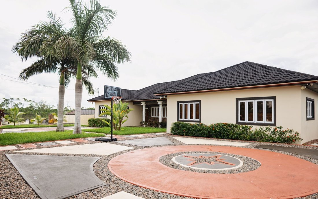 Villa in Freeport, Freeport, The Bahamas 3 - 19054767