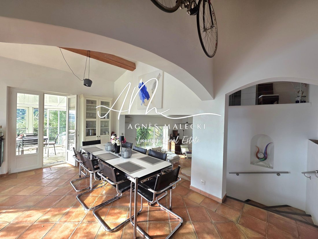Villa in Nord, Cavalaire-sur-Mer, France 4 - 19055206