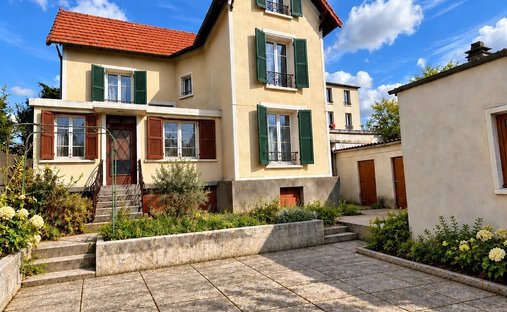 House in Les Corluis, Le Perreux-sur-Marne, France 1