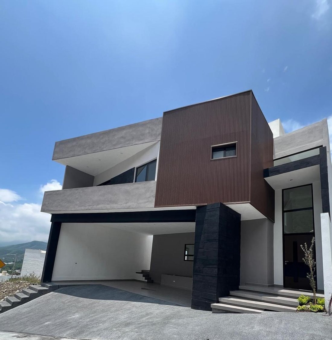 Casa en Monterrey, Nuevo León, México 1 - 19053202