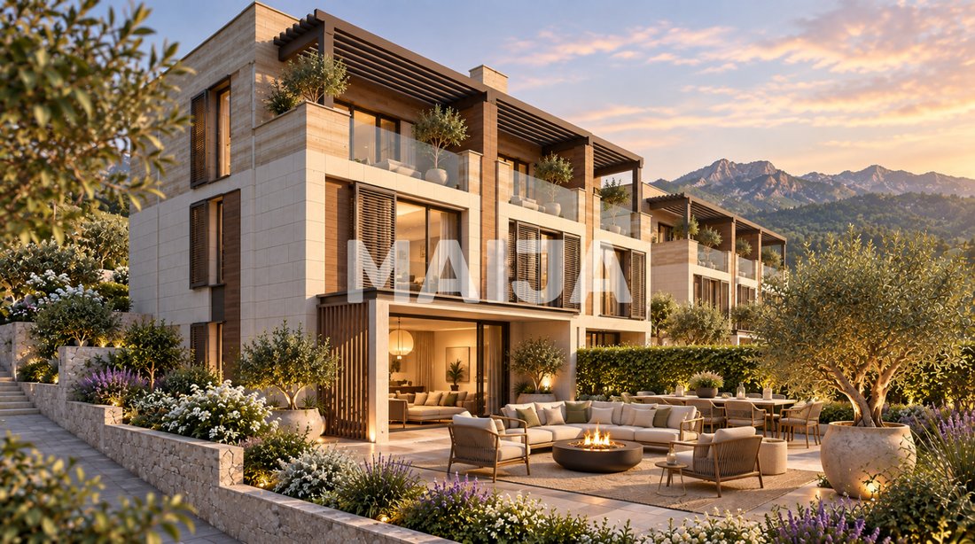 Townhouse en Tivat, Municipio de Tivat, Montenegro 1 - 19053371