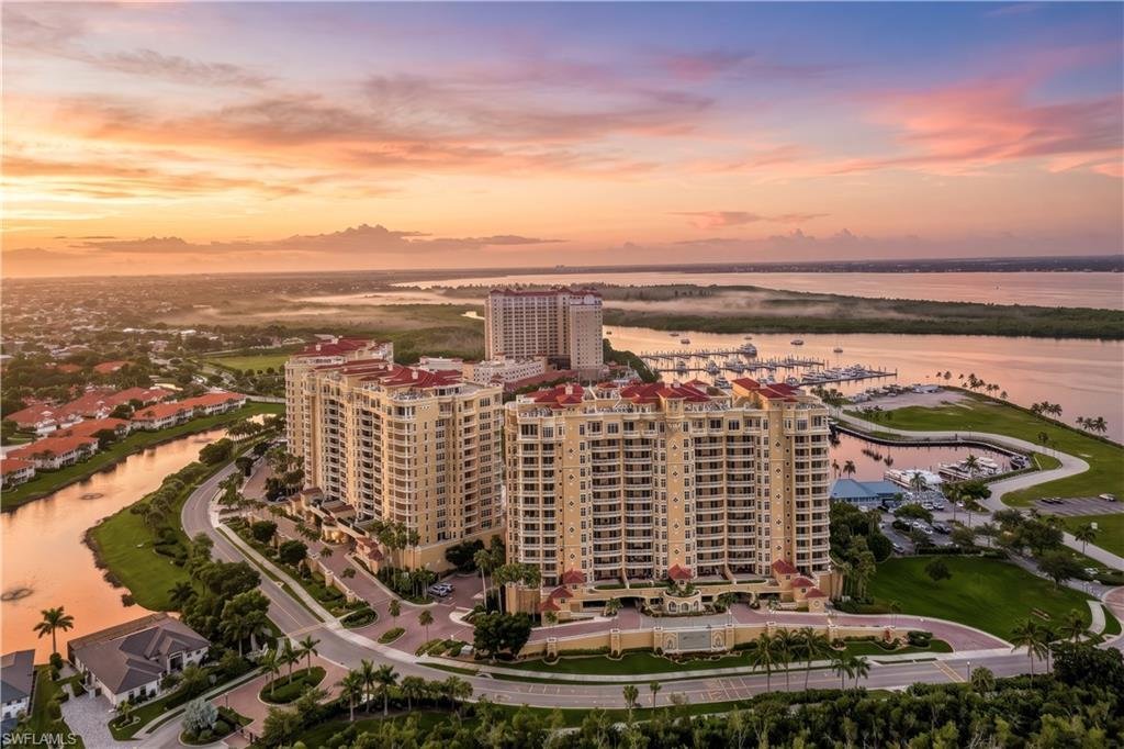Condo in Cape Coral, Florida, United States 1 - 19056053