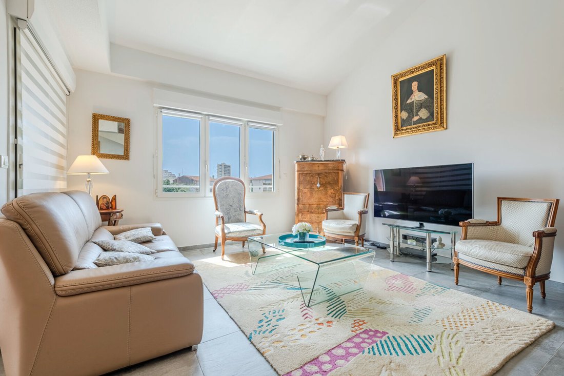 Apartment in Iscles, Saint-Raphaël, France 2 - 19052410