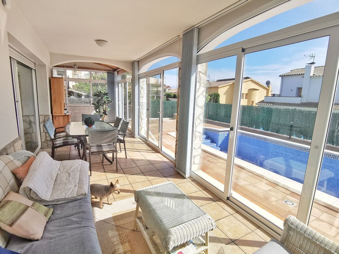 Chalet in Lloret de Mar, Katalonien, Spanien 5 - 19053440