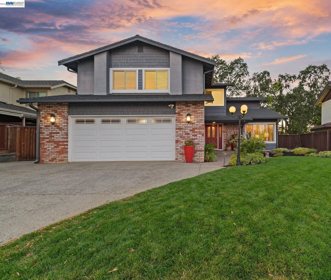 Casa a Pleasanton, California, Stati Uniti 1 - 19056153