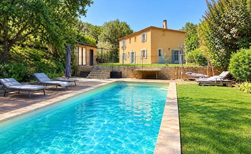 Villa in Bouc-Bel-Air, Provence-Alpes-Côte d'Azur, Frankreich 1