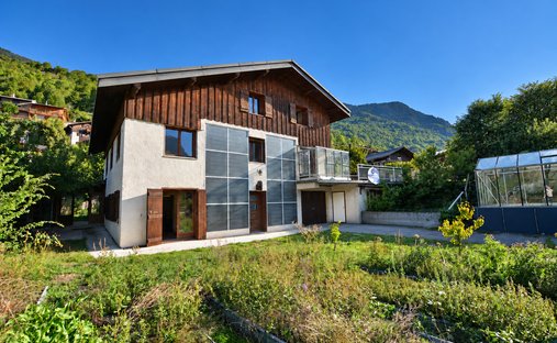 House in Bozel, Auvergne-Rhône-Alpes, France 1