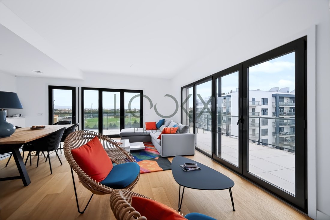 Apartment in Seixal, Arrentela e Aldeia de Paio Pires, Setubal, Portugal 3 - 19052304