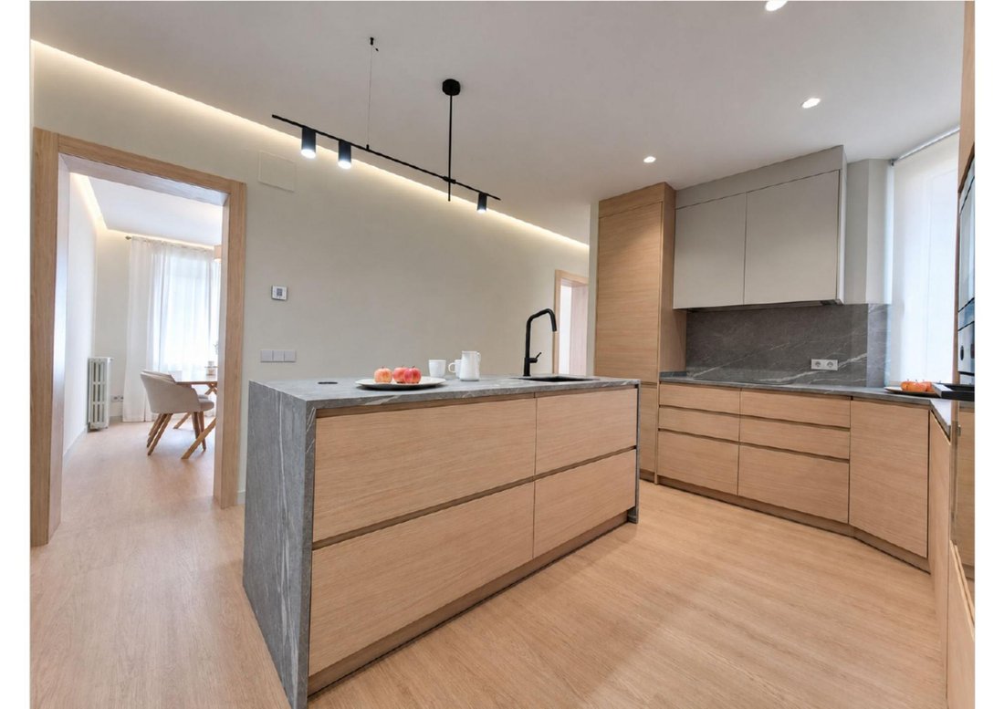 Apartment in Retiro, Madrid, Spain 5 - 19051372