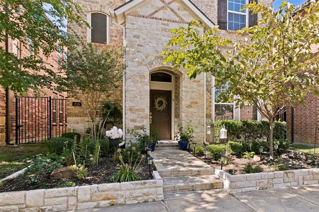 House in Arlington, Texas, United States 2 - 19054821