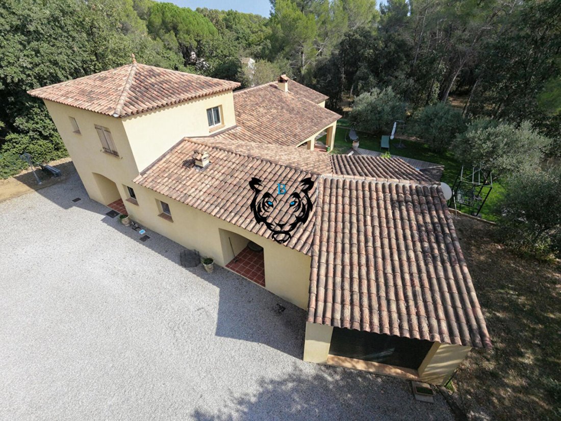 House in La Motte, Provence-Alpes-Côte d'Azur, France 1 - 19054486