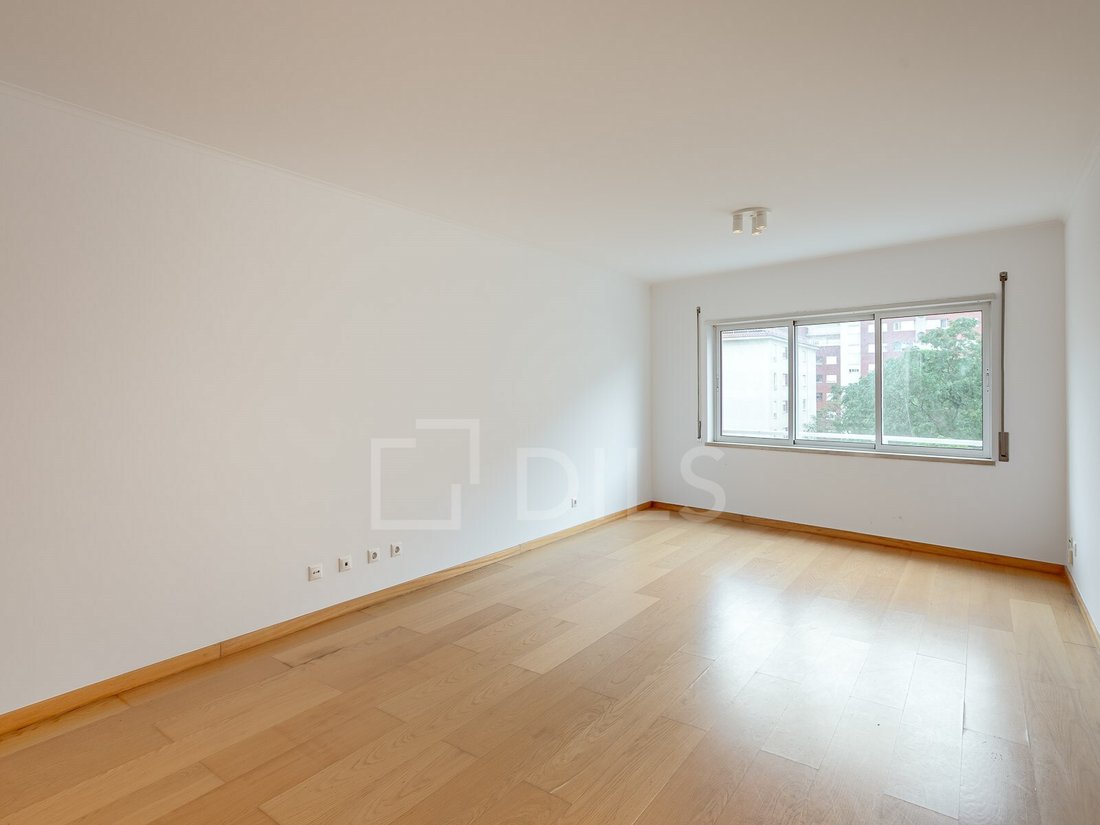 Apartment in Lumiar, Lisbon, Portugal 1 - 19052285