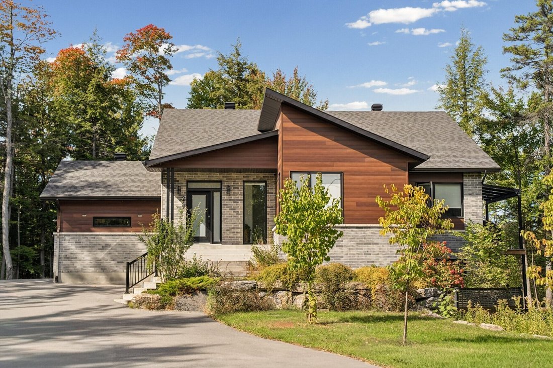 Casa a Saint-Colomban, Québec, Canada 1 - 19053118