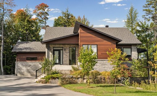 Casa a Saint-Colomban, Québec, Canada 1