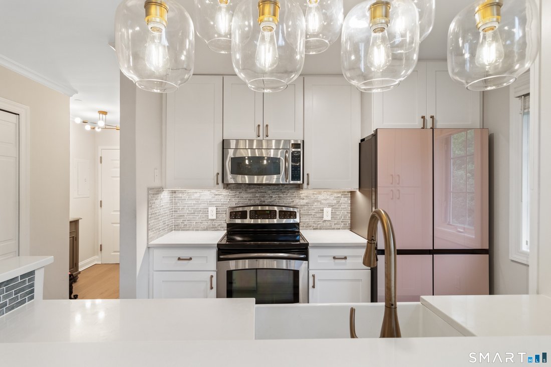 Condo in Greenwich, Connecticut, United States 5 - 19054856