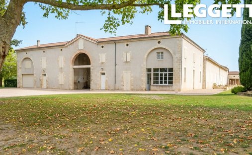 Château à Marmande, Nouvelle-Aquitaine, France 1