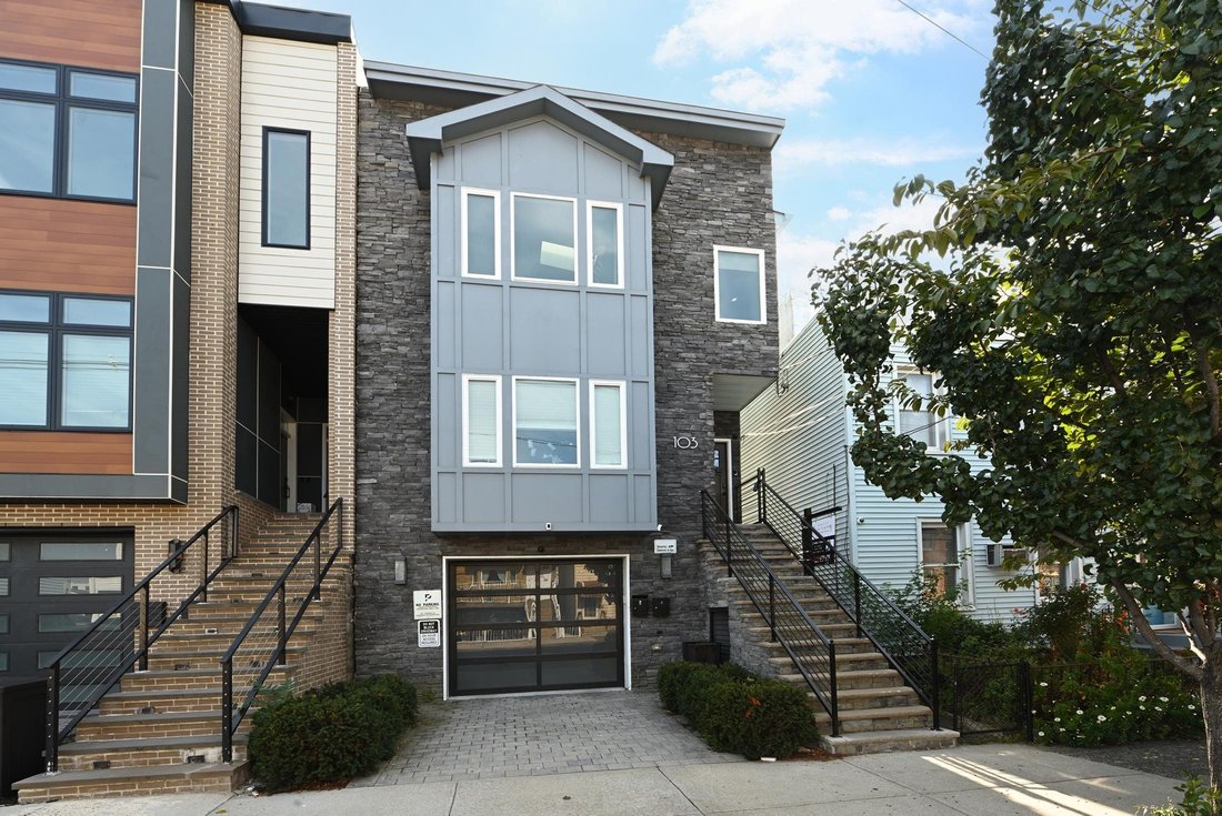 Condo in Jersey City, New Jersey, United States 2 - 19052472