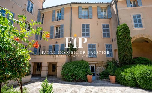 Apartment in Granettes-Jauberte-Sainte Anne, Aix-en-Provence, France 1