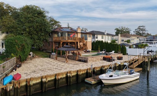 Maison à Baldwin, État de New York, États-Unis 1