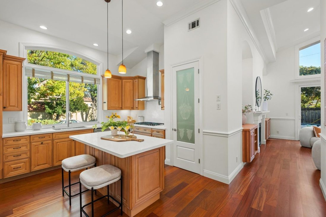 House in Cupertino, California, United States 4 - 19056052
