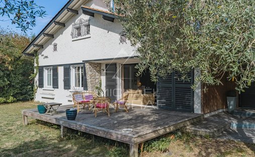 House in Aiguillon-Port, La Teste-de-Buch, France 1
